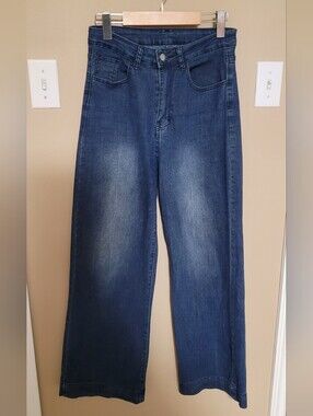 High-Rise Women's Wide-Leg Jeans in Dark Blue Wash